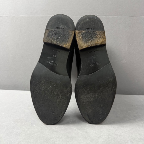 🚩steal Prada Black Leather Buckle Boots - Picture 5 of 5